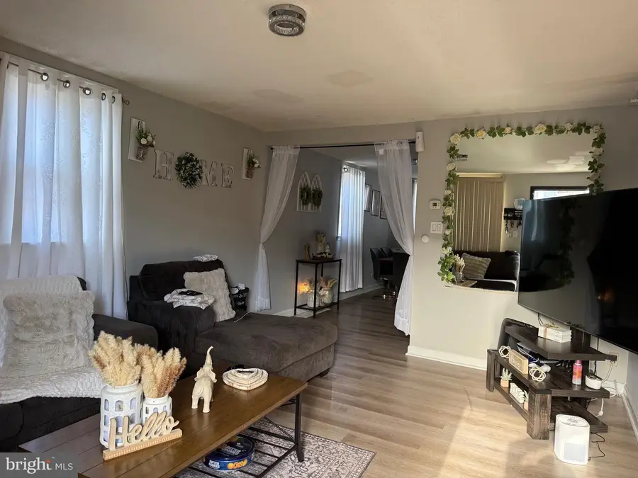 4501 Oakmont St, Philadelphia, PA 19136 - #2