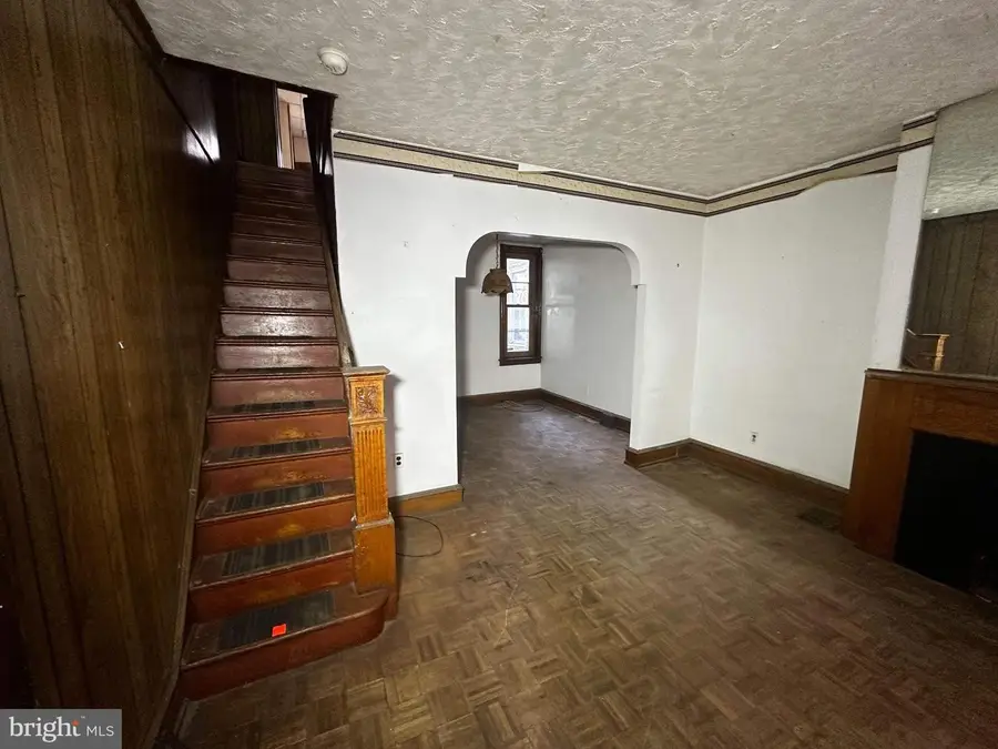 1743 Saint Pauls St, Philadelphia, PA 19140 - #3