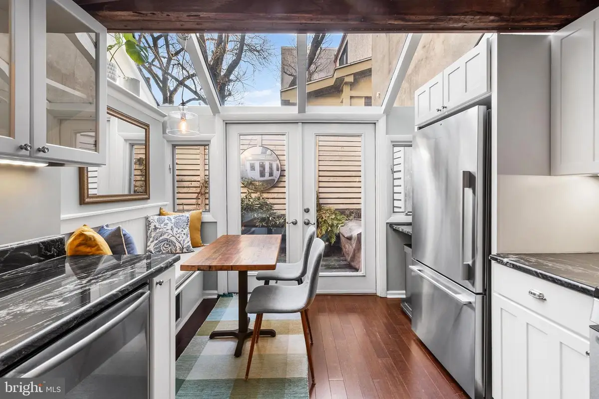 442 Fitzwater St, Philadelphia, PA 19147 - #1