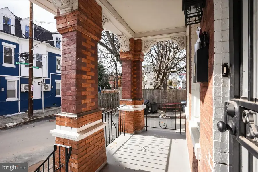 6539 Berdan St, Philadelphia, PA 19119 - #2