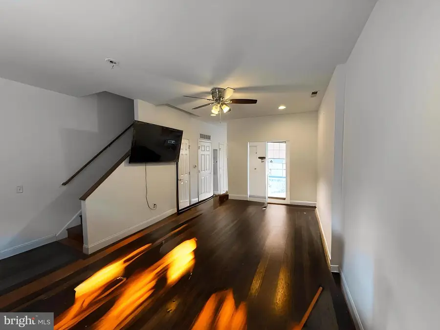 734 S 13th St, Philadelphia, PA 19147 - #2