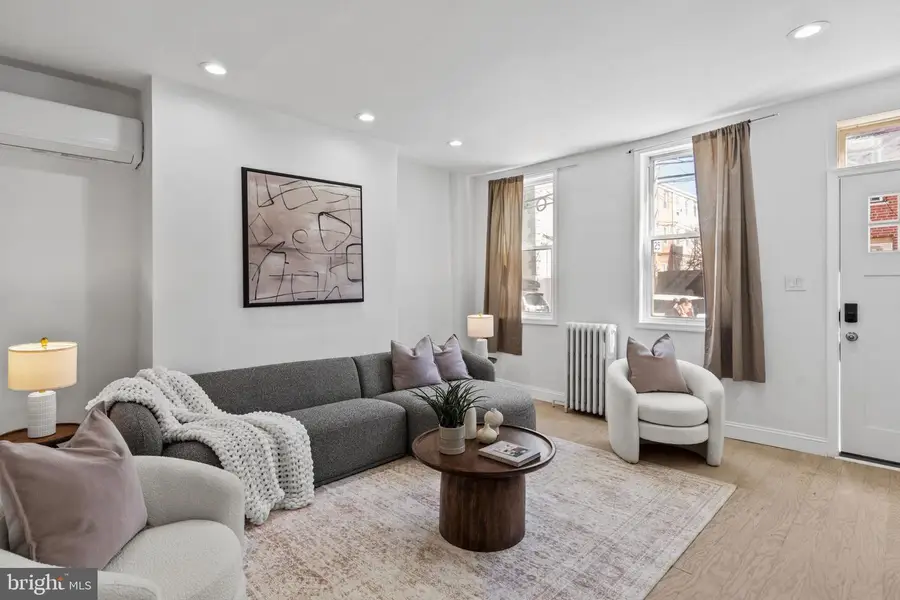 1302 N Lawrence St, Philadelphia, PA 19122 - #3