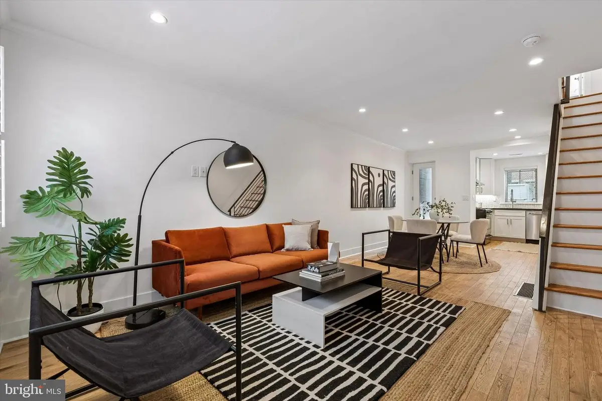 313 Mercy St, Philadelphia, PA 19148 - #1