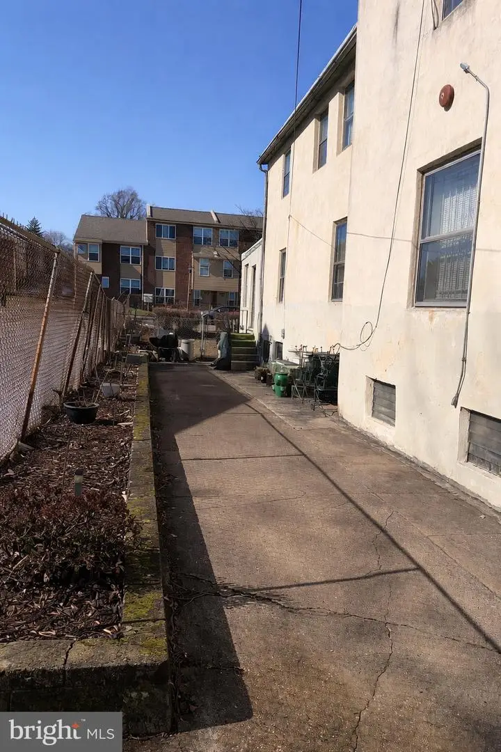 289-91 E Collom St, Philadelphia, PA 19144 - #2