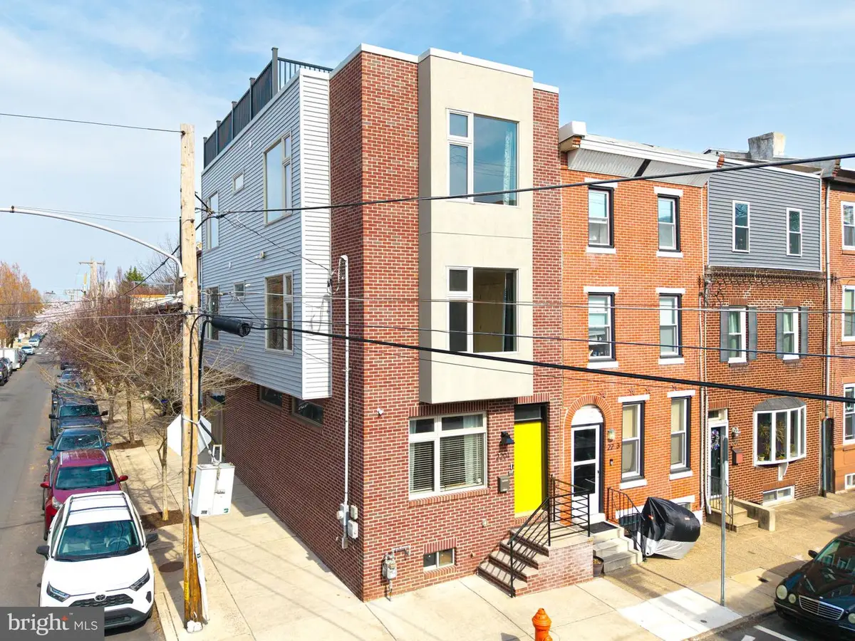 2201 E Susquehanna Ave, Philadelphia, PA 19125 - #1
