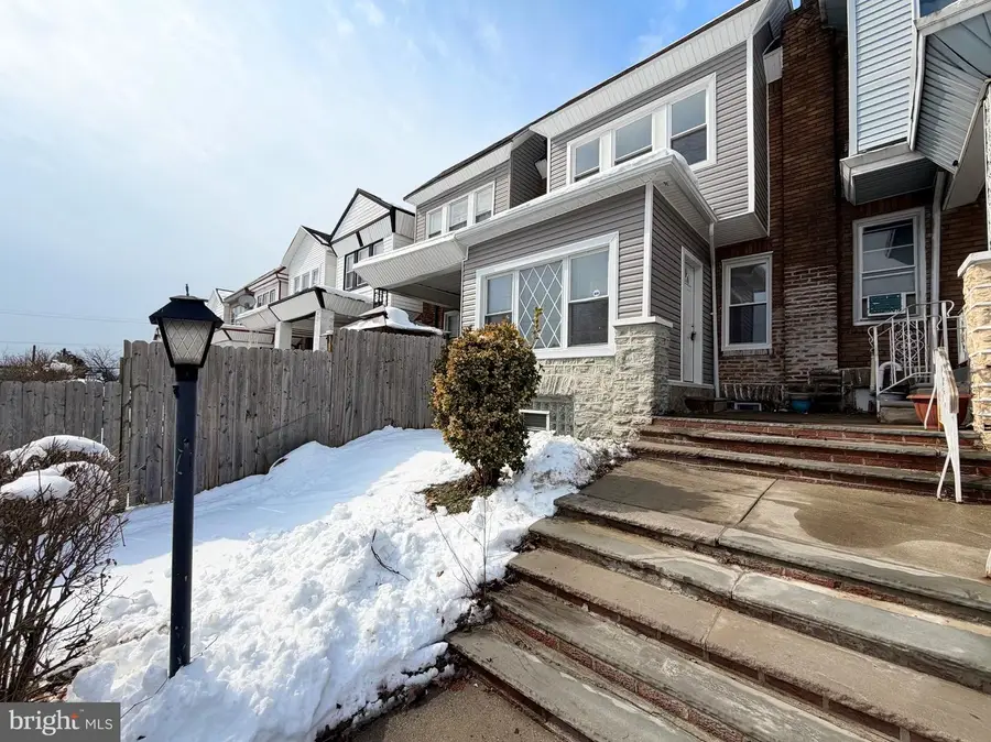 5622 N 11th St, Philadelphia, PA 19141 - #2