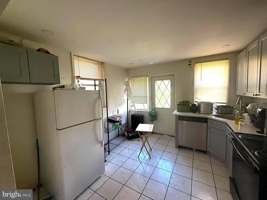 5819 Larchwood Ave, Philadelphia, PA 19143 - #3
