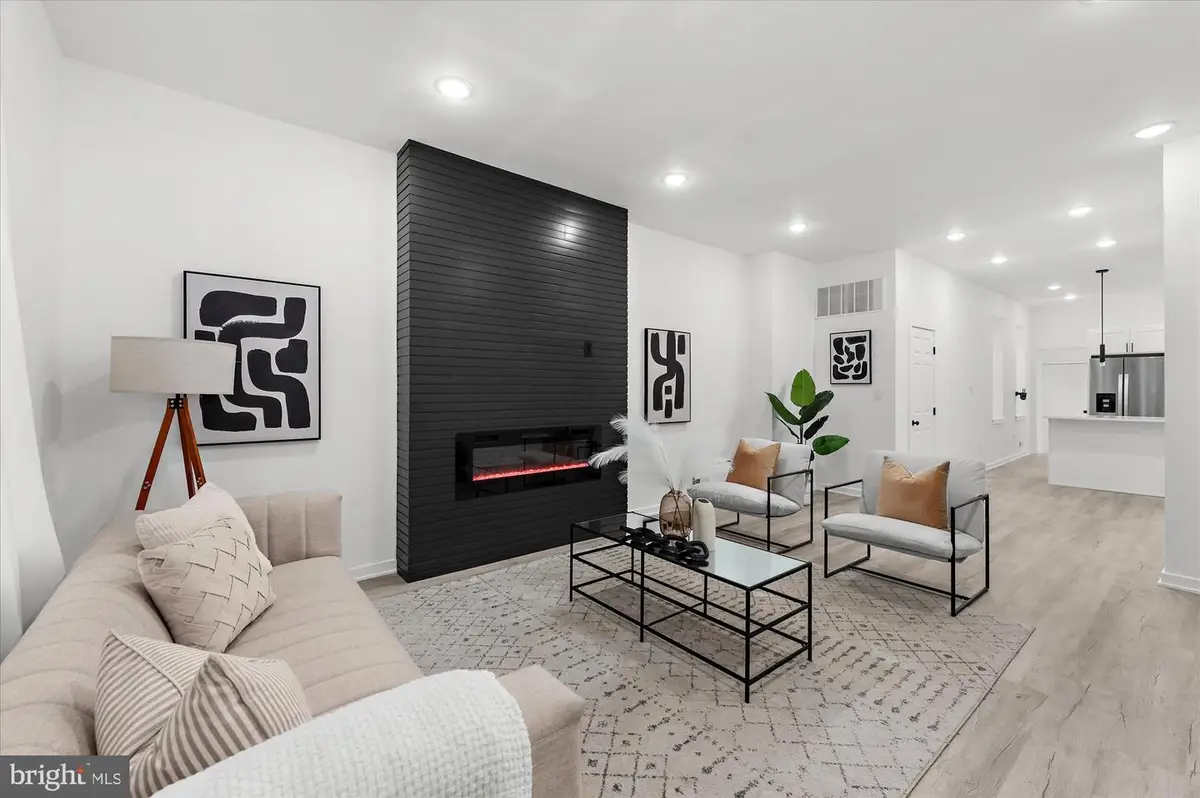 524 E Penn St, Philadelphia, PA 19144 - #1