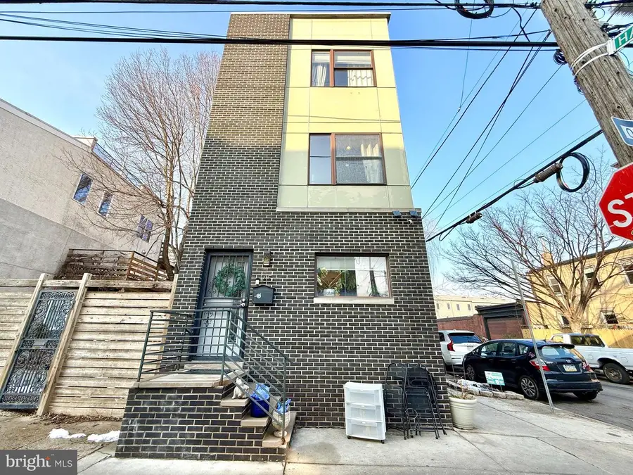 165 W Thompson St, Philadelphia, PA 19122 - #2