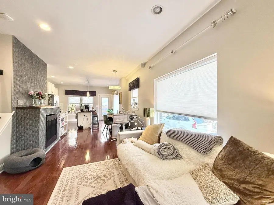 165 W Thompson St, Philadelphia, PA 19122 - #3