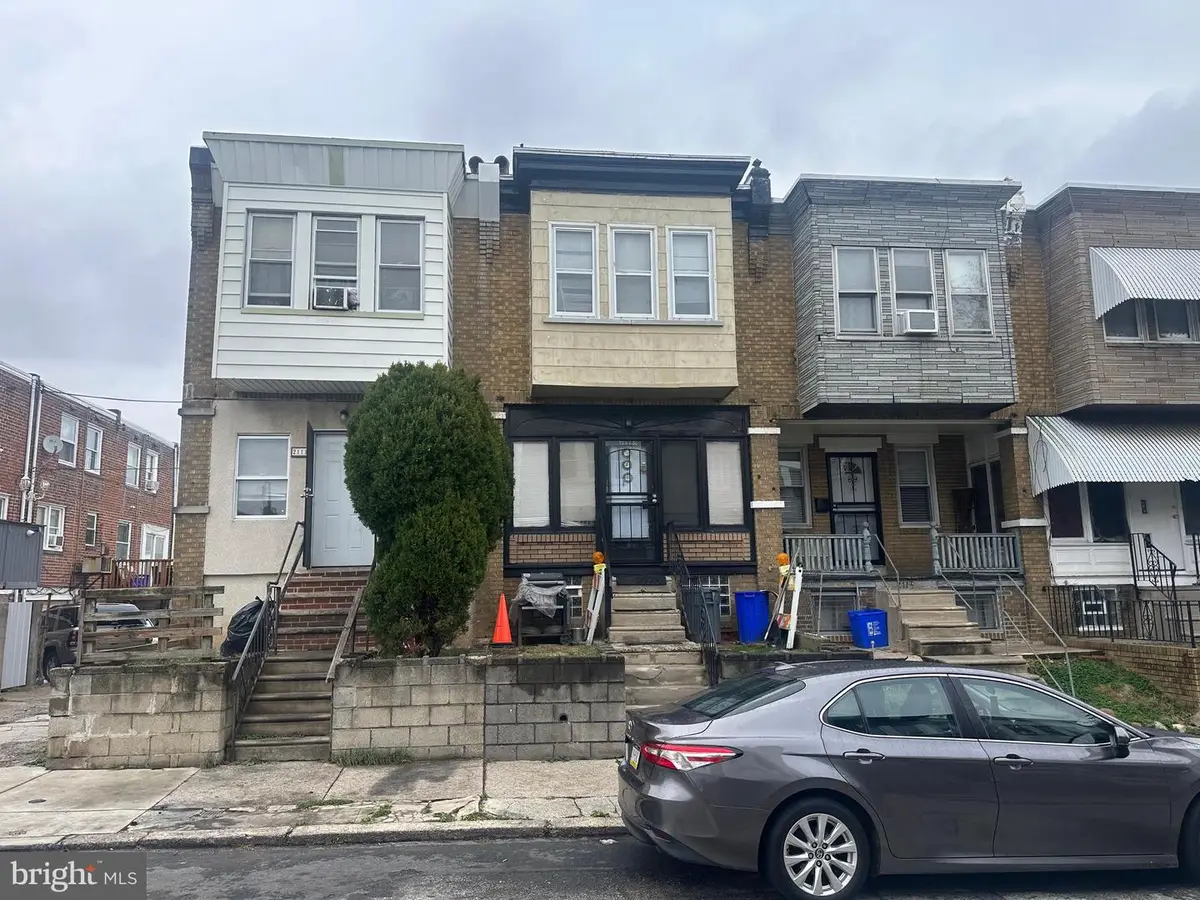 2113 Larue St, Philadelphia, PA 19124 - #1