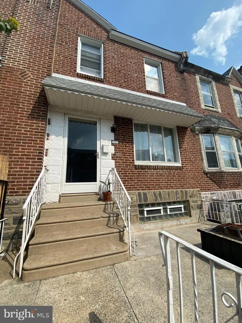 4239 Markland St, Philadelphia, PA 19124 - #2