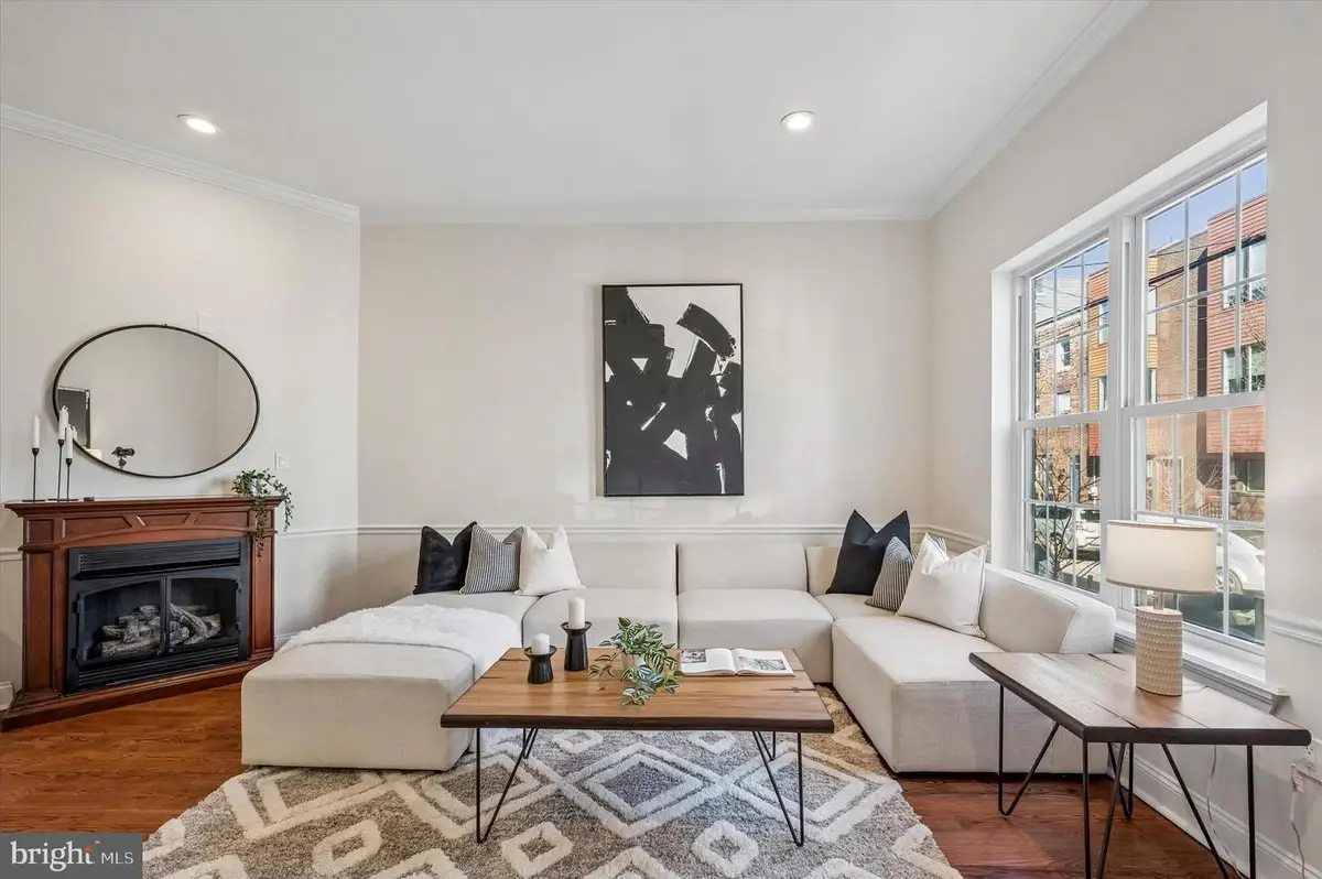 1630 Fitzwater St, Philadelphia, PA 19146 - #1