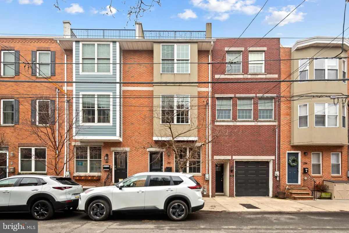 2110 Carpenter St, Philadelphia, PA 19146 - #1