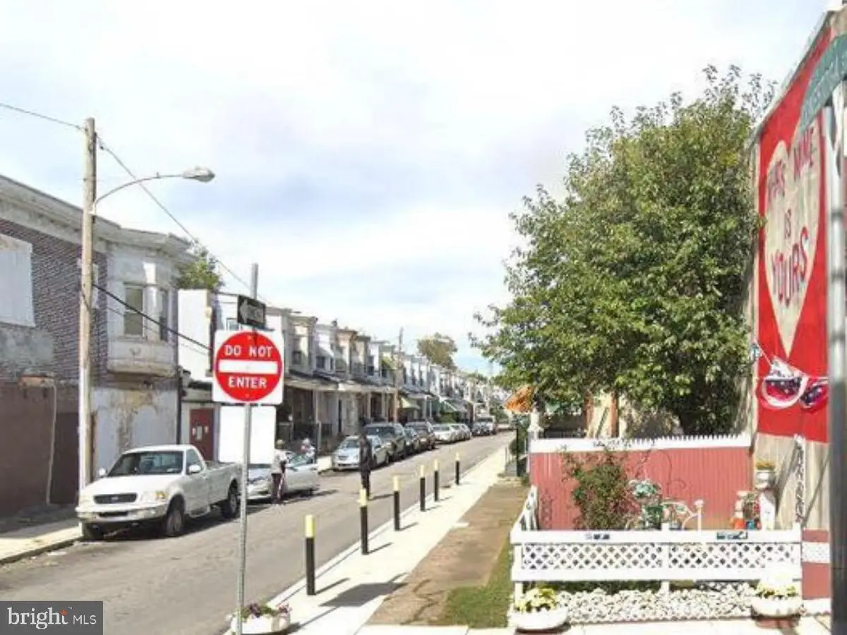 5427 Market St, Philadelphia, PA 19139 - #1