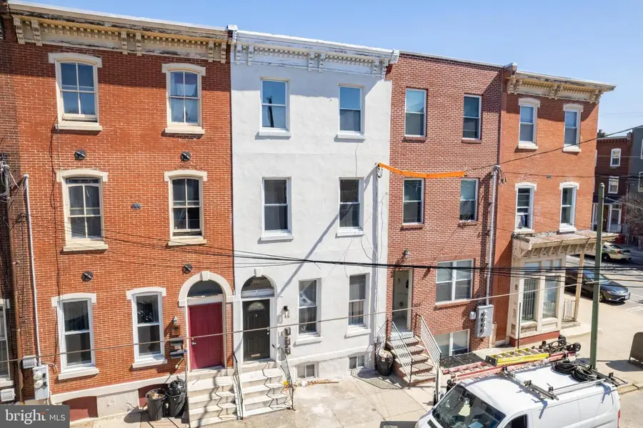 305 N 41st St, Philadelphia, PA 19104 - #3