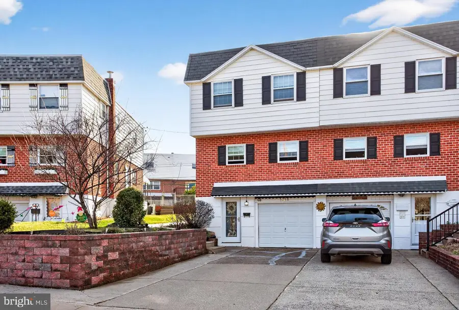 2720 Clayton St, Philadelphia, PA 19152 - #2