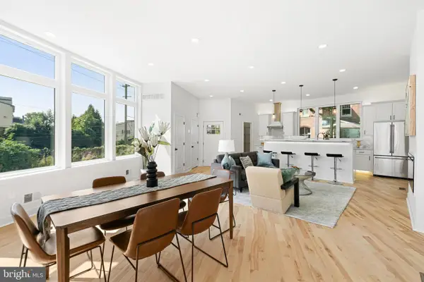 1021 S Saint Bernard St, PHILADELPHIA, PA 19143