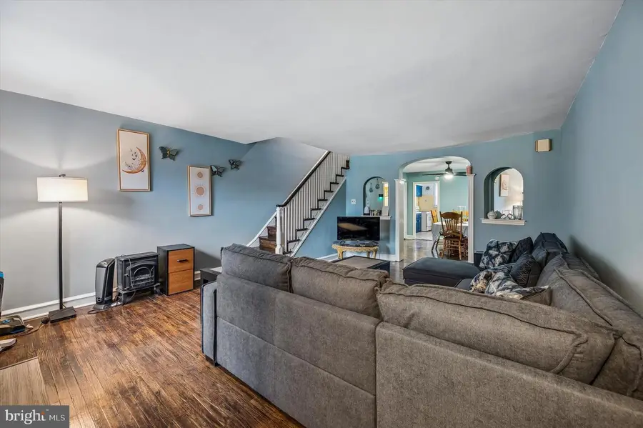 8255 Forrest Ave, Philadelphia, PA 19150 - #2