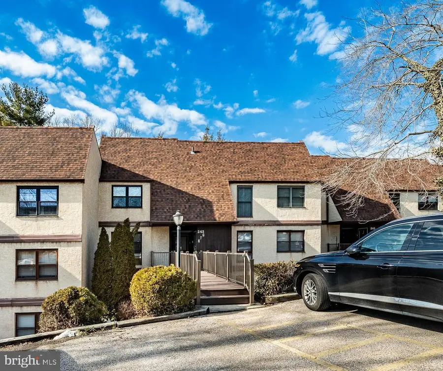 243 Shawmont Ave #c, Philadelphia, PA 19128 - #3