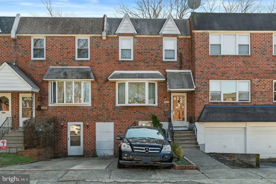 3602 Genesee Pl, Philadelphia, PA 19154 - #2