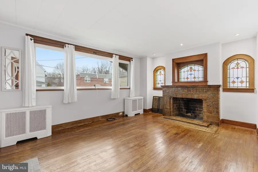 412 Chandler St, Philadelphia, PA 19111 - #2