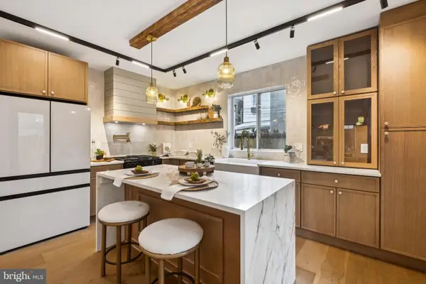 1418 Orange St, PHILADELPHIA, PA 19125