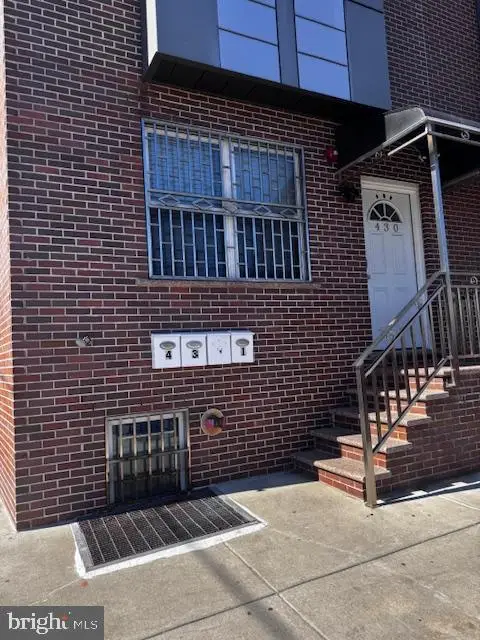 430 N 9th St, Philadelphia, PA 19123 - #2