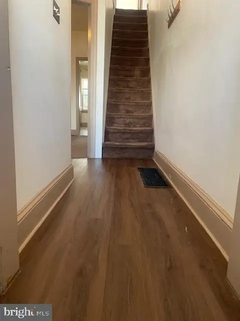 425 Ripka St, Philadelphia, PA 19128 - #3