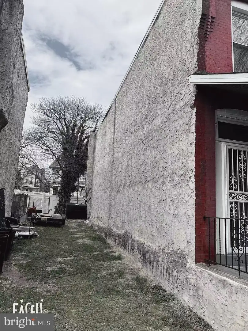 4717 Upland St, Philadelphia, PA 19143 - #2