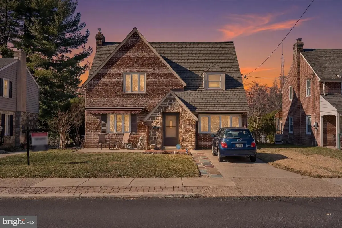 478 Aurania St, Philadelphia, PA 19128 - #1