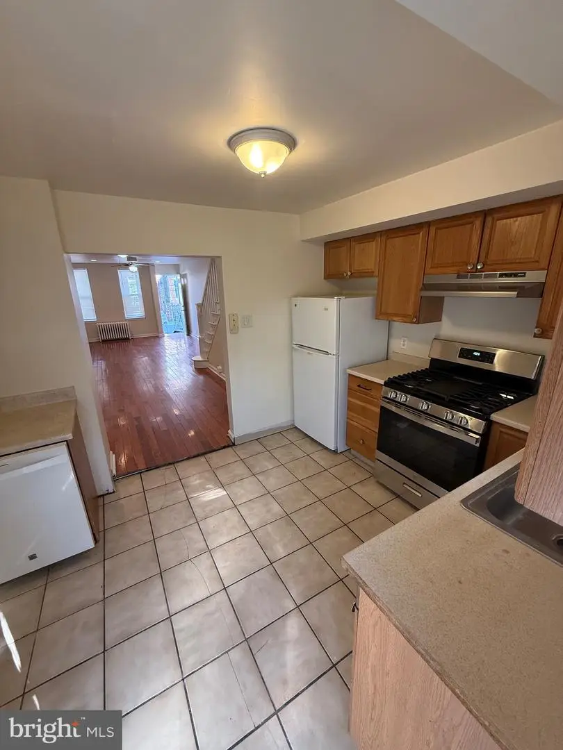 522 Pierce St, Philadelphia, PA 19148 - #3