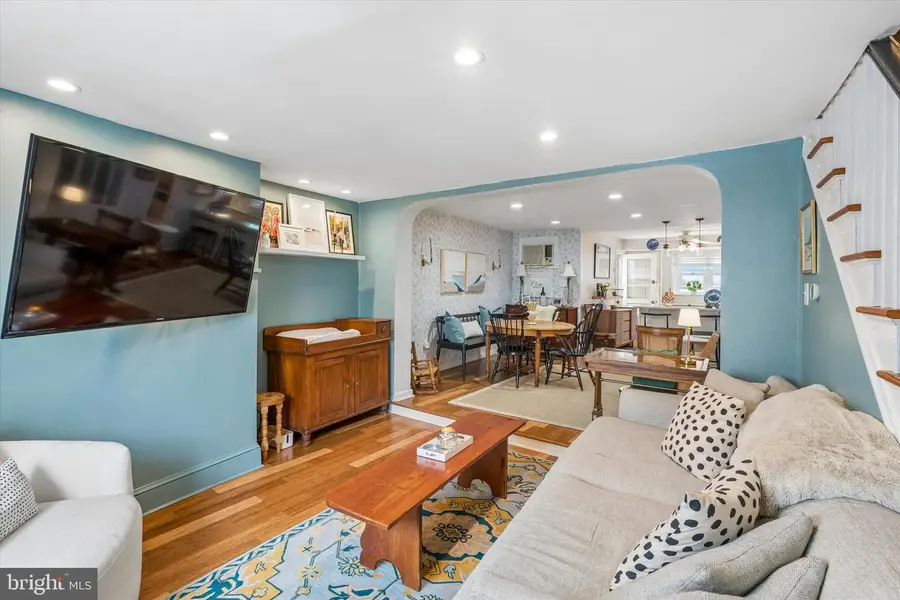 1237 E Moyamensing Ave, Philadelphia, PA 19147 - #2