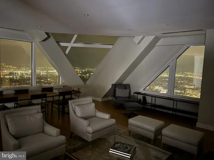 50 S 16th St #5301, Philadelphia, PA 19102 - #3