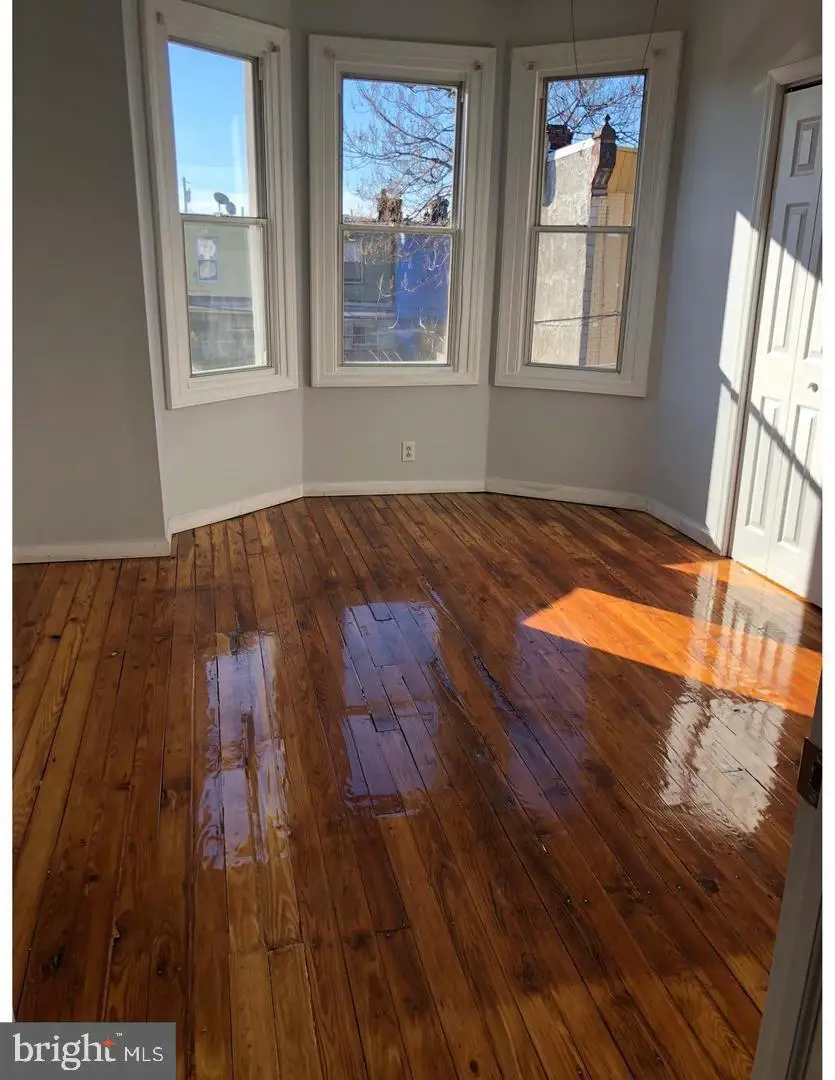 2315 Pierce St, Philadelphia, PA 19145 - #1