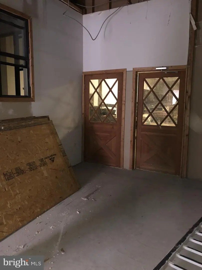 860-62 N 40th St, Philadelphia, PA 19104 - #2