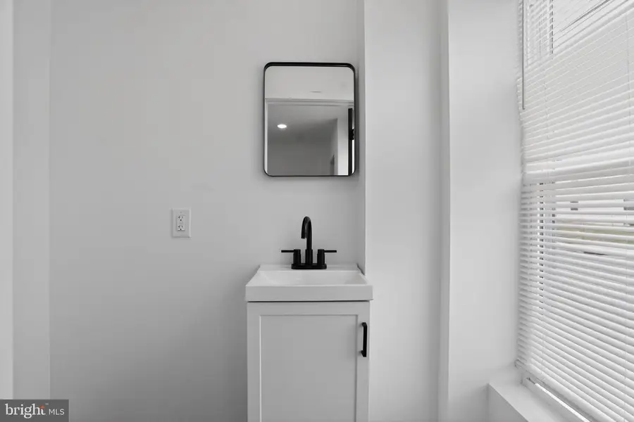 5101 Hawthorne St, Philadelphia, PA 19124 - #3