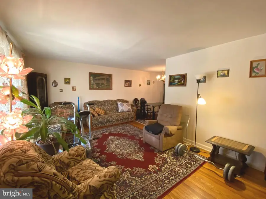 8513 Bustleton Ave, Philadelphia, PA 19152 - #3