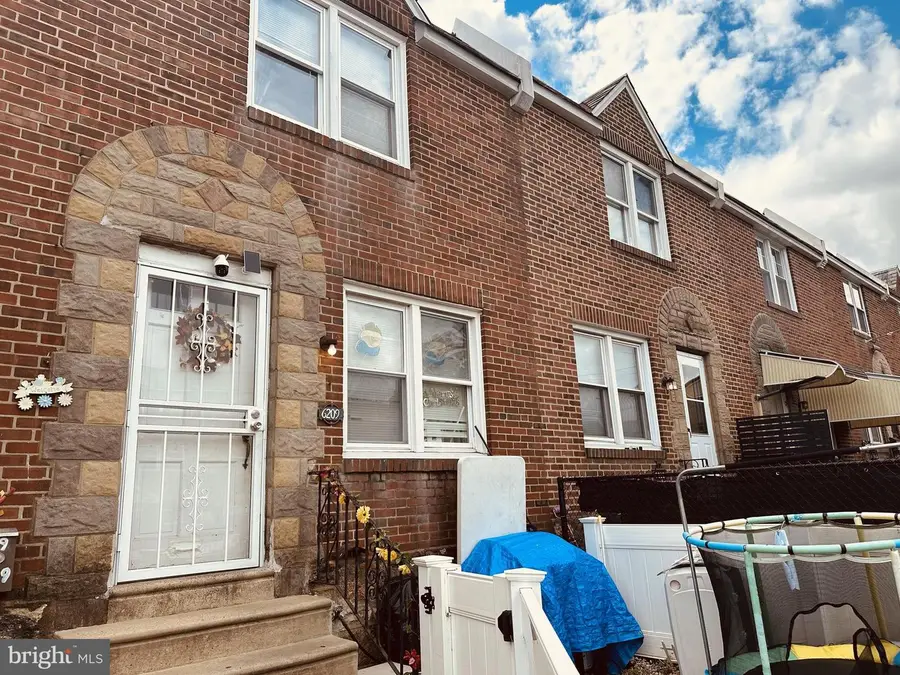 6209 Mulberry St, Philadelphia, PA 19135 - #3
