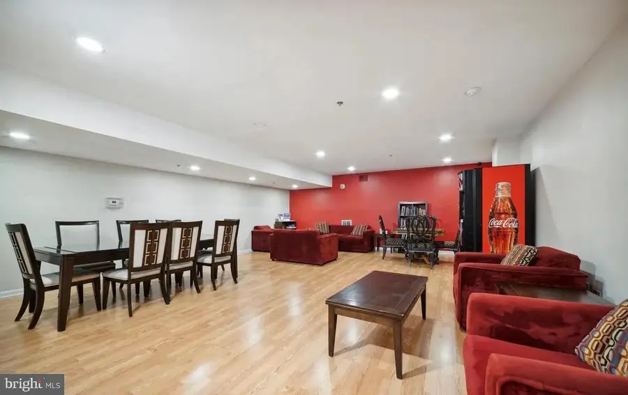 1324-00 Locust St #205, Philadelphia, PA 19107 - #3