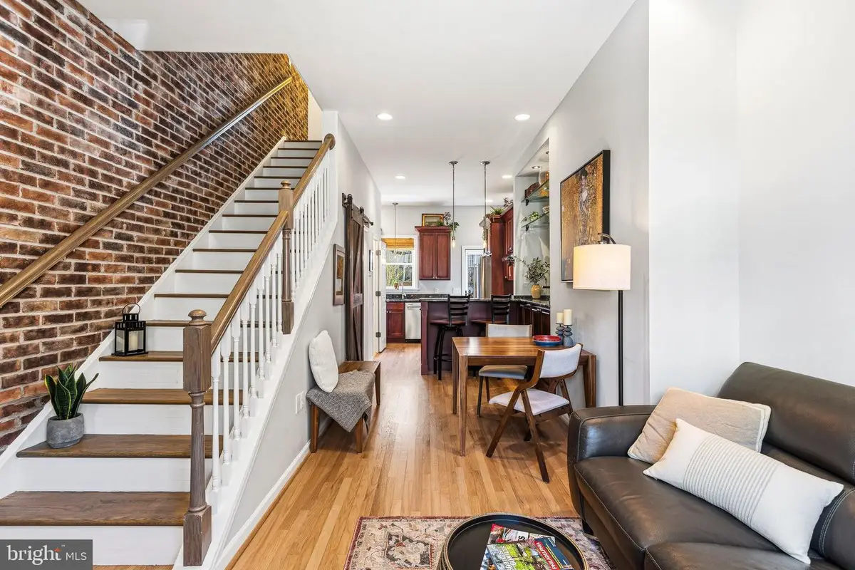 827 N Bambrey St, Philadelphia, PA 19130 - #1