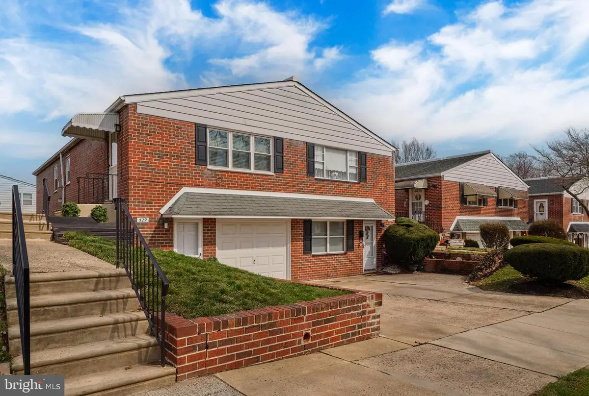 529 Strahle St, Philadelphia, PA 19111 - #1