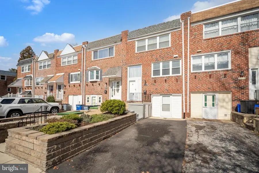 12208 Sweet Briar Rd, Philadelphia, PA 19154 - #2