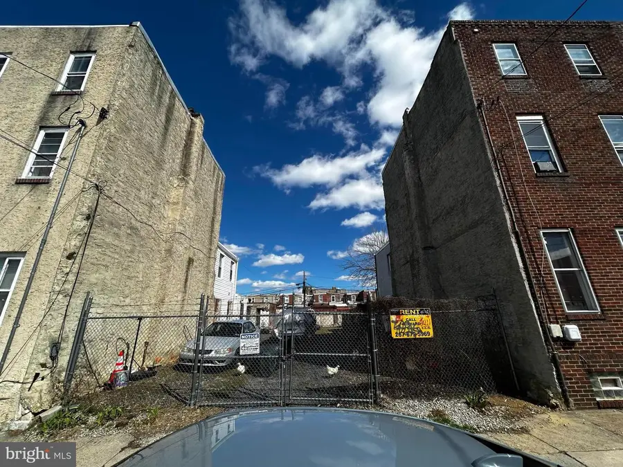 2025 E Stella St, Philadelphia, PA 19134 - #2