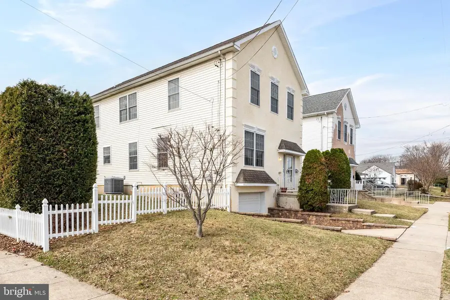 2136 Murray St, Philadelphia, PA 19115 - #2