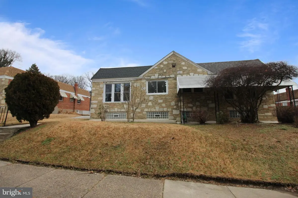 6415 N 10th St, Philadelphia, PA 19126 - #1