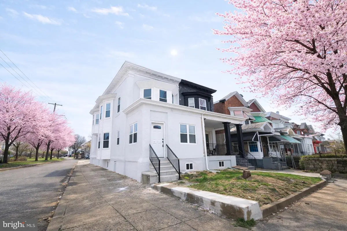 1001 S 60th St, Philadelphia, PA 19143 - #1