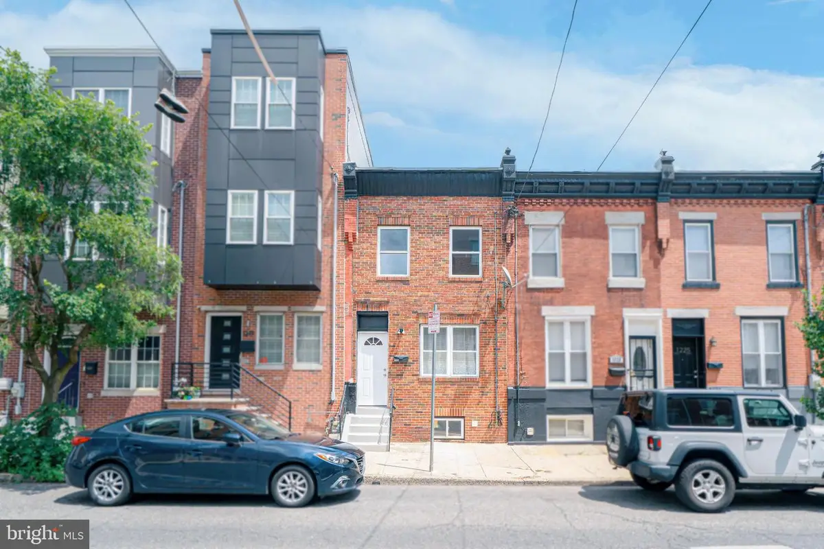 1221 S 24th St, Philadelphia, PA 19146 - #1