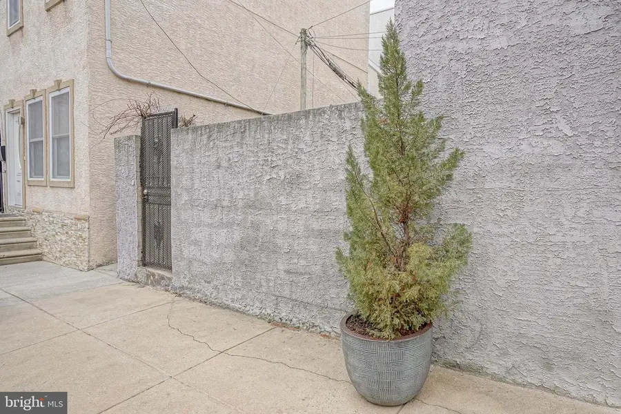 1722 Wylie St, Philadelphia, PA 19130 - #3