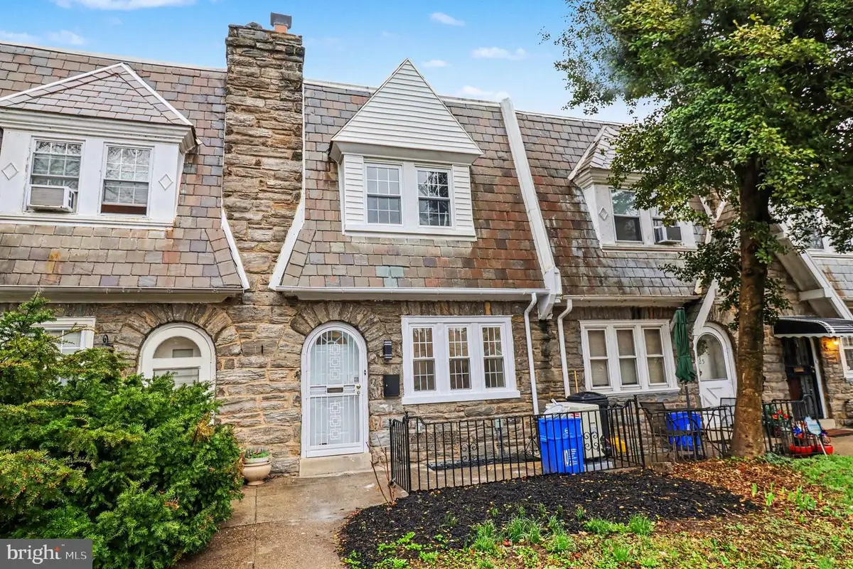 6827 Sprague St, Philadelphia, PA 19119 - #1